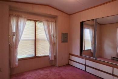Looking to live on the water?  Here is your chance!  Great on Lake Tansi Village Country Club in Tennessee - for sale on GolfHomes.com, golf home, golf lot