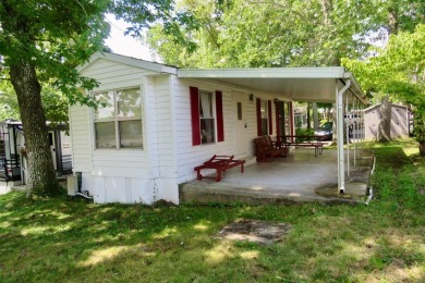 Looking to live on the water?  Here is your chance!  Great on Lake Tansi Village Country Club in Tennessee - for sale on GolfHomes.com, golf home, golf lot