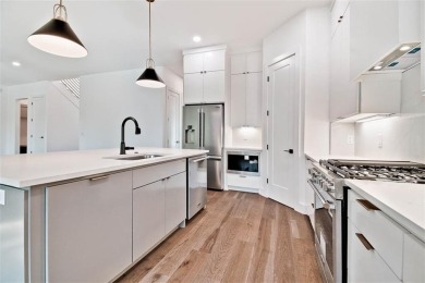 OPEN HOUSE THIS SATURDAY (10/4) FROM 2-4 PM! Modern luxury w/ on Bella Vista - Metfield Golf Complex and Country Club in Arkansas - for sale on GolfHomes.com, golf home, golf lot
