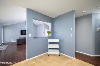 This beautifully maintained, bright, spacious, 2 Bedroom, 2 Bath on Raintree Golf Course in New Jersey - for sale on GolfHomes.com, golf home, golf lot