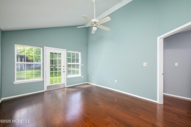 This beautifully maintained, bright, spacious, 2 Bedroom, 2 Bath on Raintree Golf Course in New Jersey - for sale on GolfHomes.com, golf home, golf lot