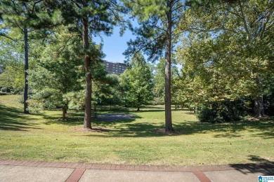 1 bed/ 1 bath condo for sale in the Fairway Court building on Highland Park Golf Course in Alabama - for sale on GolfHomes.com, golf home, golf lot