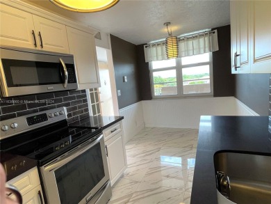 Remodeled 2+2 apartment for RENT, ready to move in. Stunning on Jacaranda Golf Club in Florida - for sale on GolfHomes.com, golf home, golf lot