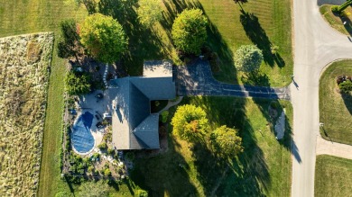 Exceptional contemporary ranch with golf course views, three car on Galena Golf Club in Illinois - for sale on GolfHomes.com, golf home, golf lot