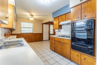 RECENT PRICE IMPROVEMENT! Seller is motivated and open to on Dallas Athletic Club in Texas - for sale on GolfHomes.com, golf home, golf lot