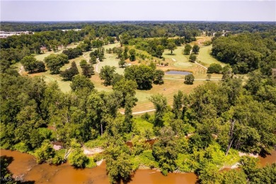 Welcome to a wonderful opportunity to own a fully remodeled 2 on Cherry Ridge Golf Club in Ohio - for sale on GolfHomes.com, golf home, golf lot