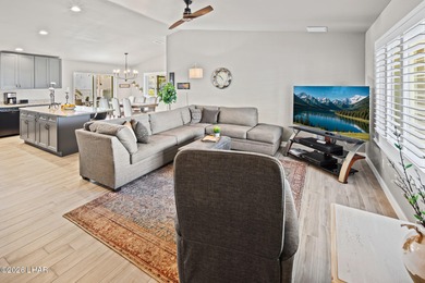 Welcome home to 2850 Edgewood Drive, a thoughtfully updated on London Bridge Golf Course in Arizona - for sale on GolfHomes.com, golf home, golf lot