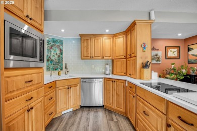 Stunning Golf Course Home with Pool, Workshop, and In-Law on Rock Creek Country Club in Oregon - for sale on GolfHomes.com, golf home, golf lot