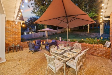 Here is a STUNNING HOME in the prestigious White Plains golfing on White Plains Golf Course in Tennessee - for sale on GolfHomes.com, golf home, golf lot
