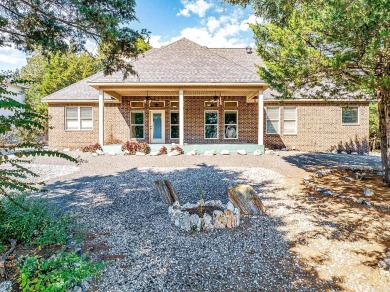 You will love this wonderful all brick, one level home located on Granada Golf Course in Arkansas - for sale on GolfHomes.com, golf home, golf lot