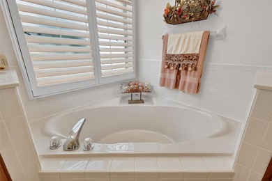 ****** NEW PRICE REDUCTION ****** You'll adore this spacious on Plantation Golf Club in Florida - for sale on GolfHomes.com, golf home, golf lot