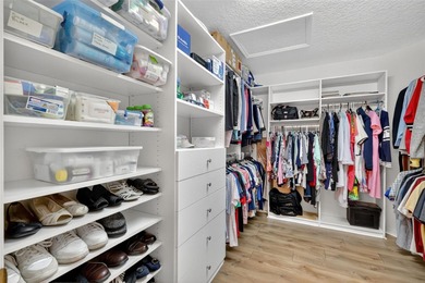 ****** NEW PRICE REDUCTION ****** You'll adore this spacious on Plantation Golf Club in Florida - for sale on GolfHomes.com, golf home, golf lot