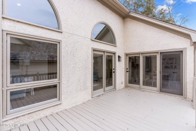 This beautifully remodeled 3-bedroom, 2-bathroom home in on Country Club of Landfall in North Carolina - for sale on GolfHomes.com, golf home, golf lot