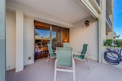 Open the video and 3D presentation to watch the West Coast on Belleair Country Club in Florida - for sale on GolfHomes.com, golf home, golf lot