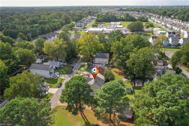 Newer build from 2011, this well-maintained home offers 3 on Bide-A-Wee Golf Course in Virginia - for sale on GolfHomes.com, golf home, golf lot