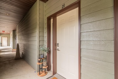 Turnkey Investment Condo in Stonebridge Village - Booked and on Ledgestone Country Club and Golf Course in Missouri - for sale on GolfHomes.com, golf home, golf lot