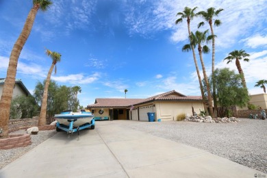 Welcome to this charming and move-in-ready 3-bedroom, 2-bathroom on Las Barrancas Golf Course in Arizona - for sale on GolfHomes.com, golf home, golf lot