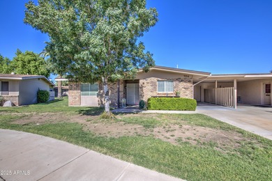 Welcome to your Ideal Retreat in this Charming 2 bedroom, 2 on Sun City South Golf Course in Arizona - for sale on GolfHomes.com, golf home, golf lot