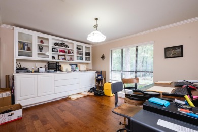 This mid-century, single-level home sits on a spacious half acre on Maumelle Golf and Country Club in Arkansas - for sale on GolfHomes.com, golf home, golf lot