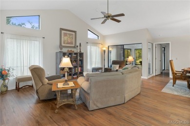 This 3 bedroom, 2 bath, 2 garage home in Oakleaf Villas has on Sugarmill Woods Golf and Country Club in Florida - for sale on GolfHomes.com, golf home, golf lot