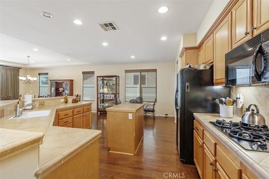 Fantastic ever popular NAPOLI Floor Plan in the 55+ Gate Guarded on Menifee Lakes Country Club - Lakes in California - for sale on GolfHomes.com, golf home, golf lot