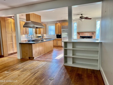 AWESOME HOME LOADED WITH CHARACTER & CHARM & READY FOR NEW on Duncan Park Golf Course in Mississippi - for sale on GolfHomes.com, golf home, golf lot