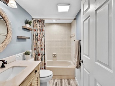 Beautiful 2 bdr/ 2 ba 2nd floor unit in desirable Aspen Glen on Indian Spring Golf and Country Club in Florida - for sale on GolfHomes.com, golf home, golf lot