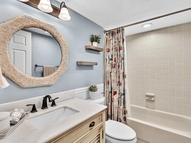 Beautiful 2 bdr/ 2 ba 2nd floor unit in desirable Aspen Glen on Indian Spring Golf and Country Club in Florida - for sale on GolfHomes.com, golf home, golf lot