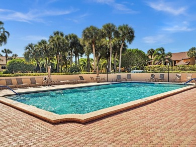 Beautiful 2 bdr/ 2 ba 2nd floor unit in desirable Aspen Glen on Indian Spring Golf and Country Club in Florida - for sale on GolfHomes.com, golf home, golf lot