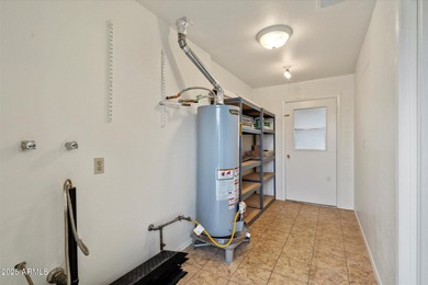 Beautifully updated townhome ideally located near all that Sun on Sun City South Golf Course in Arizona - for sale on GolfHomes.com, golf home, golf lot