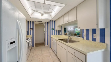 NEW PICTURES Welcome to Village Green! Here is the opportunity on Village Green Golf Club of Sarasota in Florida - for sale on GolfHomes.com, golf home, golf lot