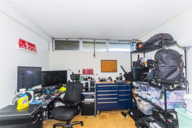 This 2 bedroom, 2 bathroom condominium with 2 parking spaces on Ala Wai Golf Course in Hawaii - for sale on GolfHomes.com, golf home, golf lot
