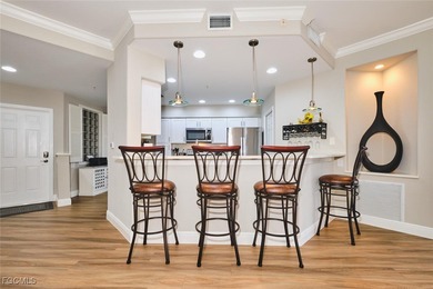 3 bedroom condo located in Lexington Country Club's Lake Village on Lexington Country Club in Florida - for sale on GolfHomes.com, golf home, golf lot