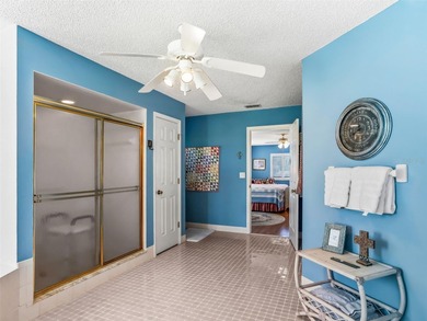 GORGEOUS 3 Bedroom, 2 Bath TURN-KEY Furnished home in desirable on The Links of Spruce Creek in Florida - for sale on GolfHomes.com, golf home, golf lot