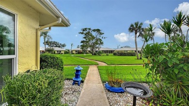 NEW PICTURES Welcome to Village Green! Here is the opportunity on Village Green Golf Club of Sarasota in Florida - for sale on GolfHomes.com, golf home, golf lot