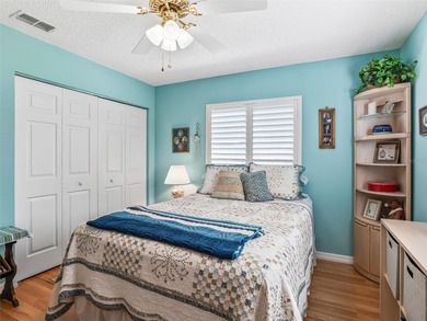 GORGEOUS 3 Bedroom, 2 Bath TURN-KEY Furnished home in desirable on The Links of Spruce Creek in Florida - for sale on GolfHomes.com, golf home, golf lot