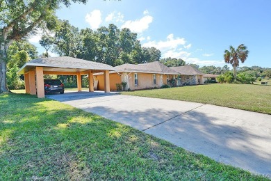 Brand New ROOF!!! This charming 3-bedroom, 3-bathroom residence on Inverness Golf and Country Club in Florida - for sale on GolfHomes.com, golf home, golf lot