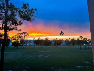 Welcome home! An incredible opportunity bursting with potential on Poinciana Golf Club in Florida - for sale on GolfHomes.com, golf home, golf lot