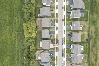 Welcome to this stunning 4-bedroom, 2.5-bath home, located in on Foxfire Golf Club in Ohio - for sale on GolfHomes.com, golf home, golf lot