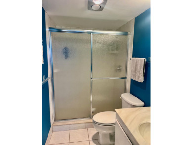 Immaculate, airy, bright turnkey condo (includes all furniture on Fountains Golf and Country Club in Florida - for sale on GolfHomes.com, golf home, golf lot