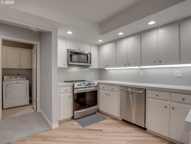 Looking for a home in a sought-after community like Charbonneau? on Charbonneau Golf Club in Oregon - for sale on GolfHomes.com, golf home, golf lot