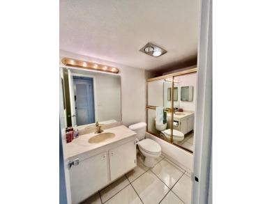 Immaculate, airy, bright turnkey condo (includes all furniture on Fountains Golf and Country Club in Florida - for sale on GolfHomes.com, golf home, golf lot
