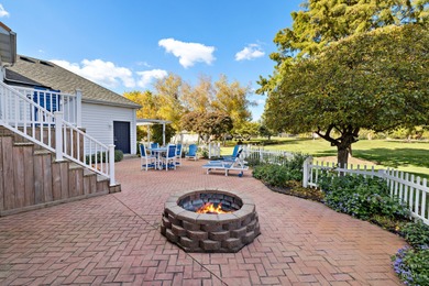 Welcome to this beautifully crafted custom home in the on Chalet Hills Golf Club in Illinois - for sale on GolfHomes.com, golf home, golf lot