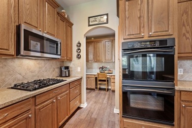 POPULAR BOWIE FLOOR PLAN ON GOLF COURSE - FENCED BACKYARD WITH on Heritage Ranch Golf and Country Club in Texas - for sale on GolfHomes.com, golf home, golf lot