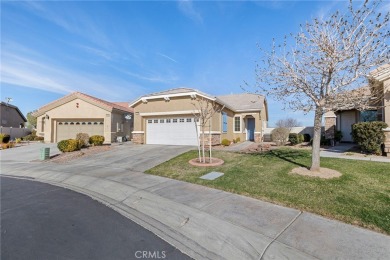 Welcome to this beautiful 2-bedroom, 2-bathroom home nestled in on Ashwood Golf Course in California - for sale on GolfHomes.com, golf home, golf lot