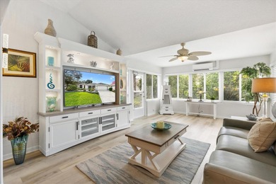 Amazing 3/2 Expanded Vera Cruz in the Village of La Reynalda NO on El Diablo Executive Golf Course in Florida - for sale on GolfHomes.com, golf home, golf lot