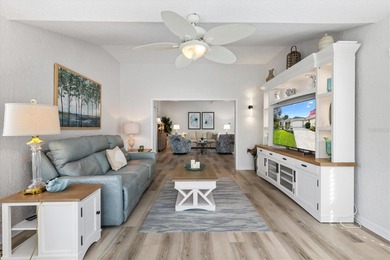 Amazing 3/2 Expanded Vera Cruz in the Village of La Reynalda NO on El Diablo Executive Golf Course in Florida - for sale on GolfHomes.com, golf home, golf lot