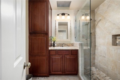 Welcome to The Lakes Country Club! This approximately 1,661 sq on The Lakes Country Club in California - for sale on GolfHomes.com, golf home, golf lot