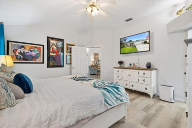 Amazing 3/2 Expanded Vera Cruz in the Village of La Reynalda NO on El Diablo Executive Golf Course in Florida - for sale on GolfHomes.com, golf home, golf lot