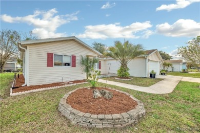 This charming 3-bedroom, 2-bathroom gem with a 2-car garage is on Stonecrest Golf and Club Club in Florida - for sale on GolfHomes.com, golf home, golf lot